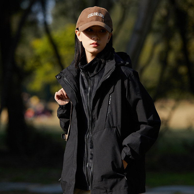 Picture of Outdoor assault clothing three-in-one women's windproof water-splashing lovers single-layer thin mountaineering jacket men's wholesale