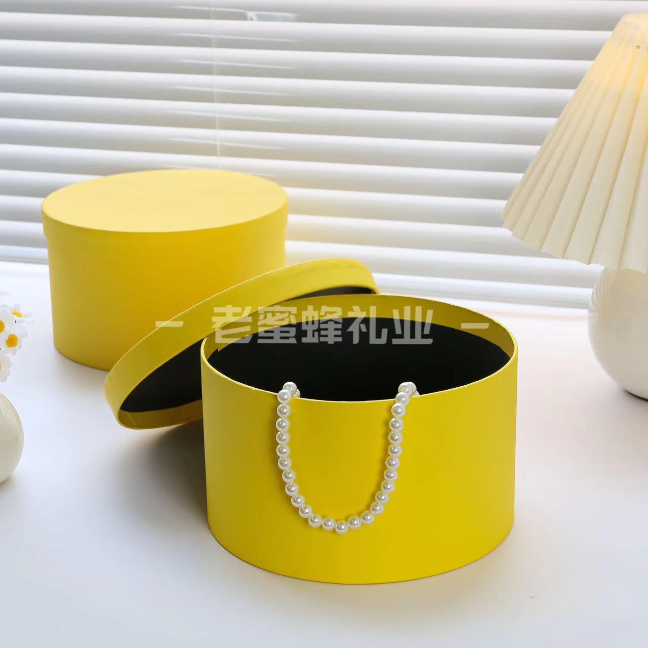 Yellow Round Gift Box Kraft Paper Box Accompanied Gift Box Packaging Box Round Gift Box Christmas Gift Packaging