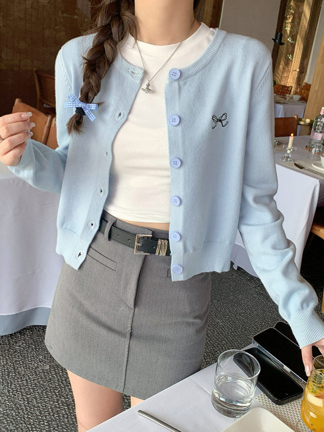 Knitted cardigan women's clothing exterior 2024 spring and autumn new bow embroidered coat lazy style sweater early autumn top
