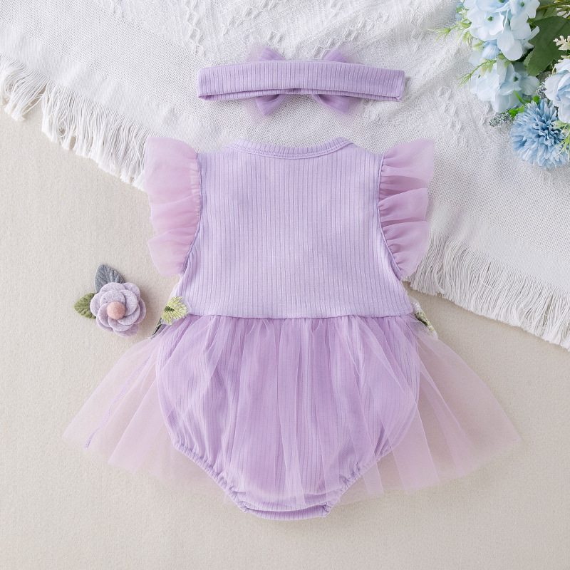 Picture of Factory Direct supply new baby girl mesh romper dress Western style cute small flower flying sleeve jumpsuit hair accessories suit