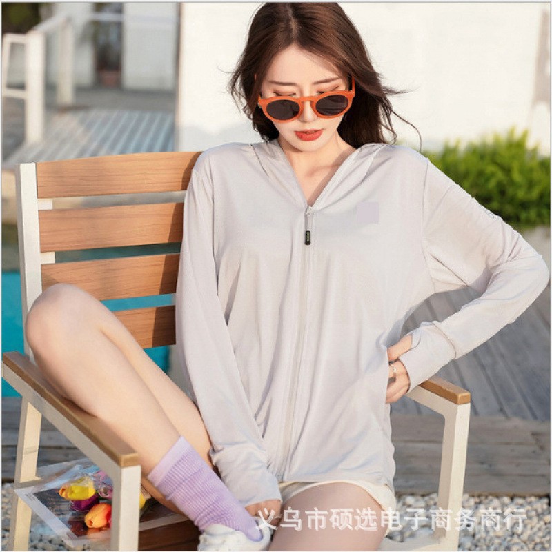 Picture of Ice Silk Sun Protection Clothing Women's Summer Thin UV Protection All-match Sun Protection Clothing Loose Sports Outdoor Hooded Coat Women