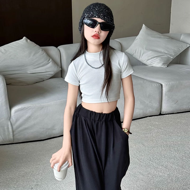 Picture of Girls' White Short-sleeved Summer Western-style Children's Short Jazz Top Navel T-shirt Street Dance Slim-fit Half-sleeve Trendy