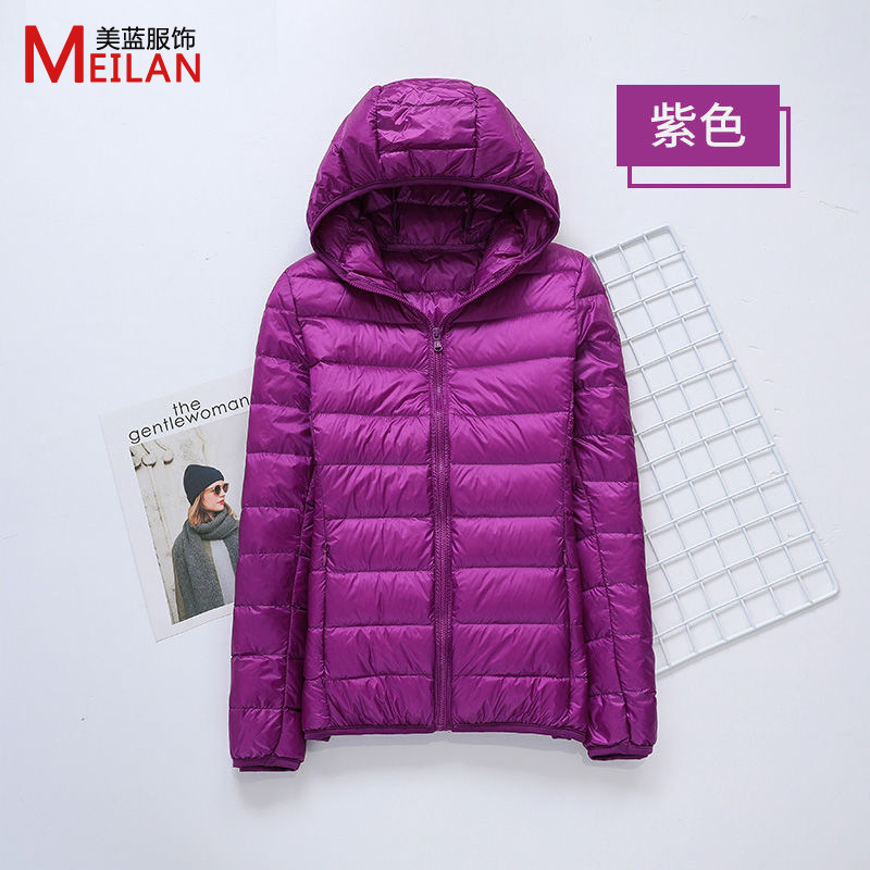 Picture of Women's down Jacket 2025 New Short Style Lightweight Thickened Warm Slim Fit Korean Style White Duck down Fashion Coat Wholesale