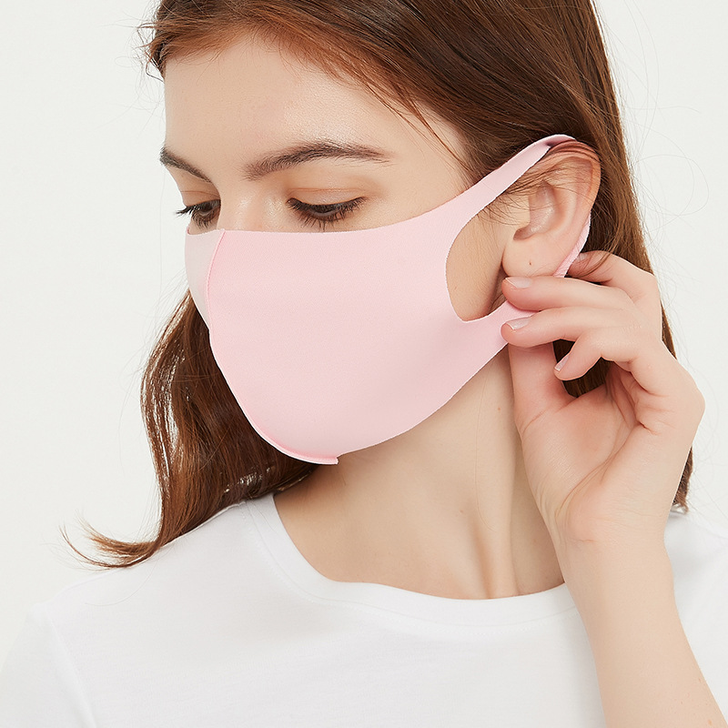 Picture of Dustproof Ice Silk Cotton Knitted Mask Black Wholesale Women's Spring and Summer Sunscreen Smog Breathable Washable 3D Mask