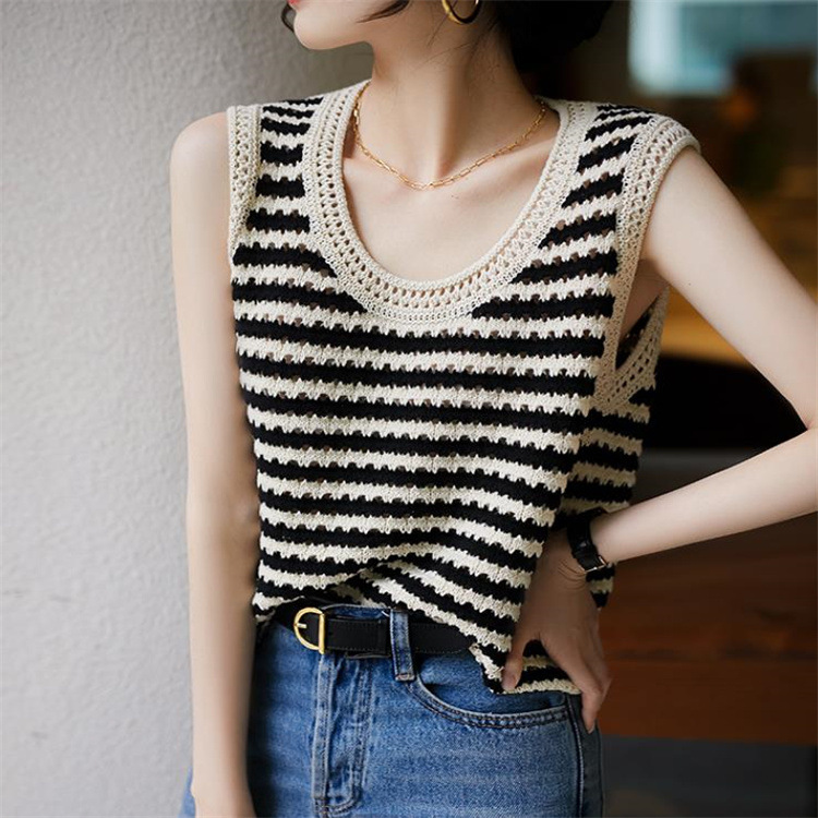 2023 Summer New Style Chanel Style Black and White Striped Hollow Knitted Vest Women's Loose Outer Wear Sling Sleeveless Top