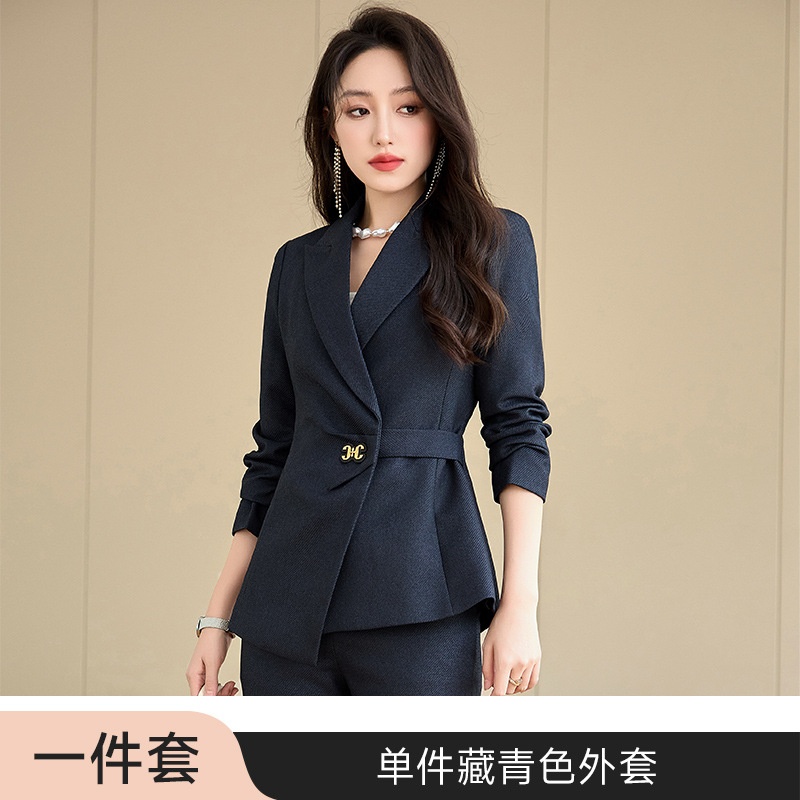 Picture of Black Suit Jacket Women's 2024 Autumn and Winter Design Sense Fashion Temperament Socialite Slim-fit Small Suit Host Dress