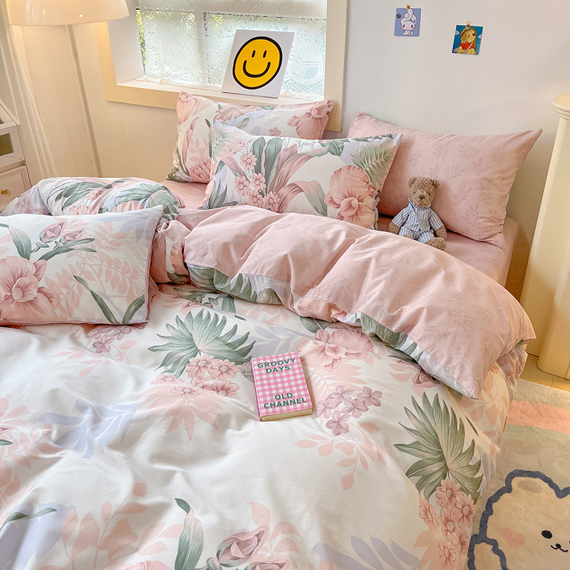 Picture of 2025 New Spring & Fall 60 Small Floral Cotton Four-Piece Set Ins Style Pure Cotton Dormitory Bed Bed Sheets Quilt Cover Three-Piece Set
