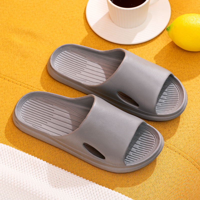 Picture of Qida Shun New Home Slippers Women's Summer Non-slip Feeling Home Slippers Couple Bathroom Slippers Wholesale