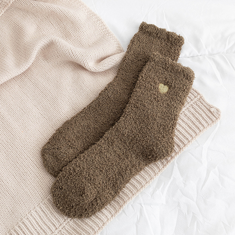 Picture of Coral Velvet Socks Autumn and Winter Heart Home Floor Socks Sleep Socks Half Velvet Women's Mid-Calf Socks Warm and Thickeneded