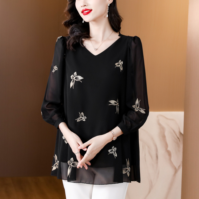 Picture of Real Shot of 2025 Autumn New Plus-Size Women's Fashion Slimming Chiffon Long-Sleeve Top That Covers the Belly