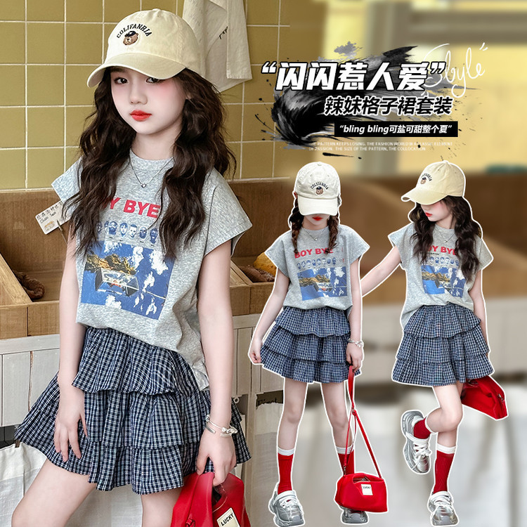 Cross-border Girls' Summer Casual suit 2025 New Style Girl's Children's Fashionable Short-sleeved T-shirt Short Skirt Set