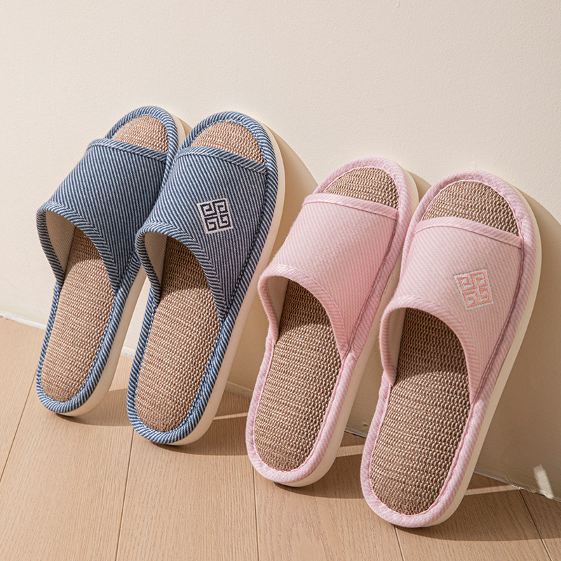 Linen Slippers for Women Spring & Fall Casual Silent Indoor Floor Slippers Breathable Four-Season Couple Home Fabric Sandals Summer