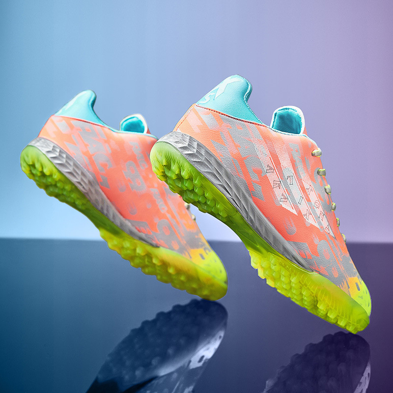 Picture of World Cup Mandarin Duck Primary School Children and Teenagers Broken Nails Spikes Outdoor Spikes School Competition Training Football Shoes