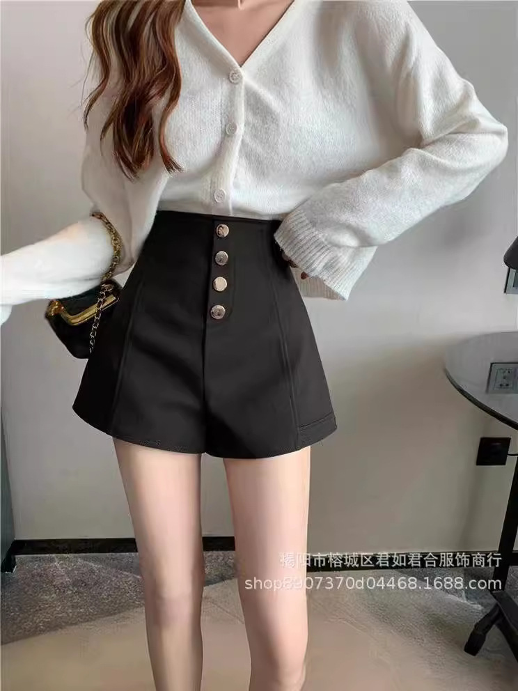 Black Shorts Women 2024 Spring and Summer New plus size chubby girl Wide Leg Pants High Waist Single-breasted A- shaped Casual Hot Pants