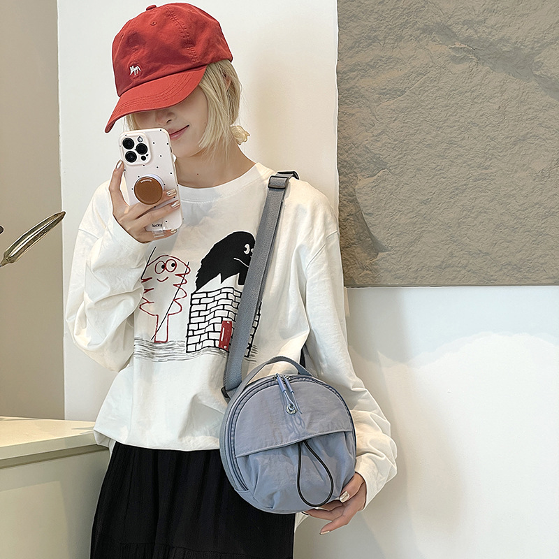Picture of Simple Fashion Trendy Small Round Bag 2024 Autumn and Winter New Lightweight High Beauty Value Lightweight Shoulder Bag Women Crossbody Bag