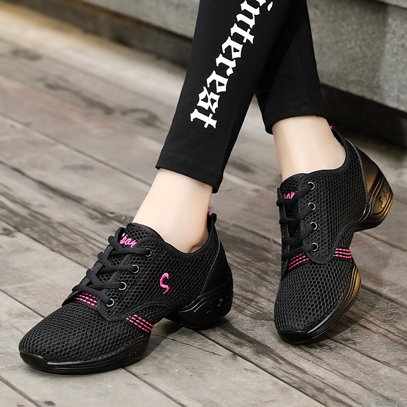 New Square Dance Shoes Summer White Dance Shoes Women's Modern Dance Shoes Mid-heel Mesh Soft-soled Sunderman Dance Shoes