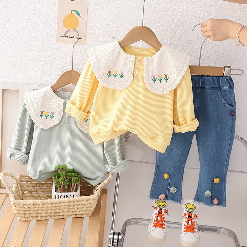 Girls' Fashion Long-sleeved Suit Autumn New Stylish Cute Embossed Doll Collar Stylish Long-sleeved Two-piece Suit Trendy