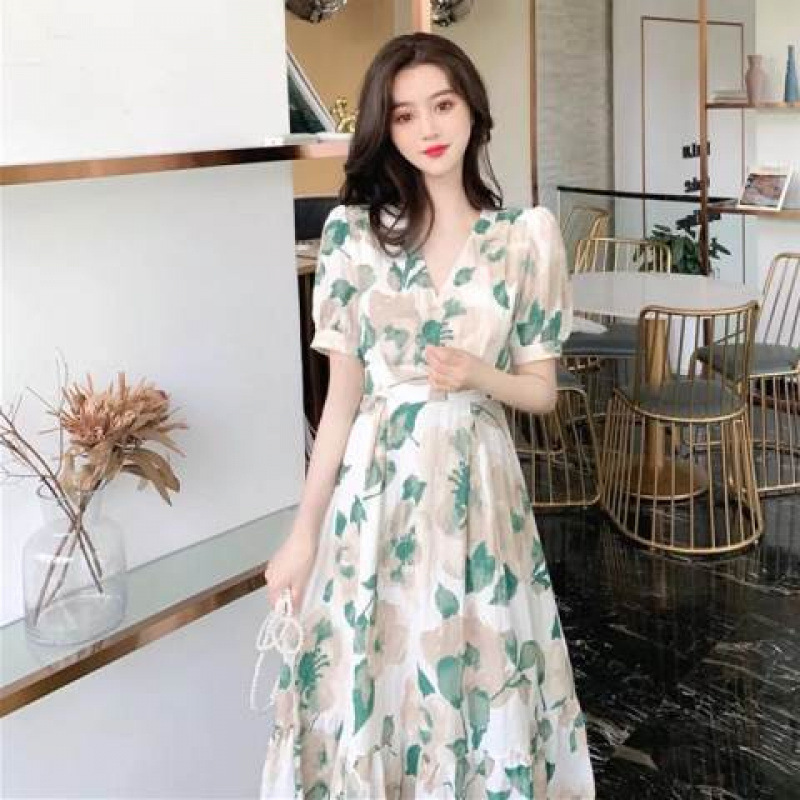 Hepburn Style V Neck Short-Sleeved Floral Dress 2025 Summer Plus Size Fat mm Waist Slimming Look Printed Long Skirt Umbrella Skirt