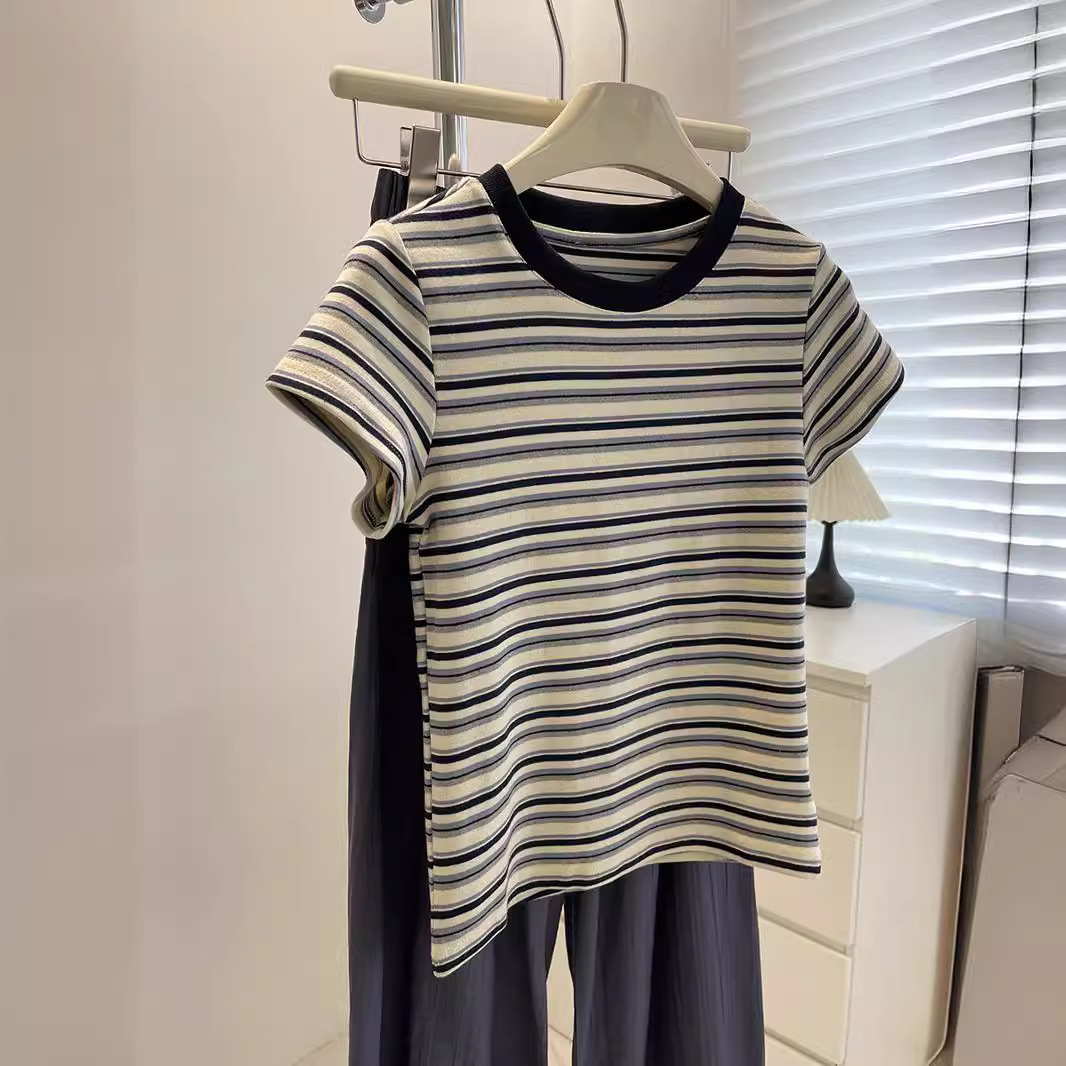 Crewneck Contrast Color Striped Short-sleeved T-shirt Women's Summer Design Sense Niche Western Style Age-reducing Slim-fit Slimming Shoulder Top
