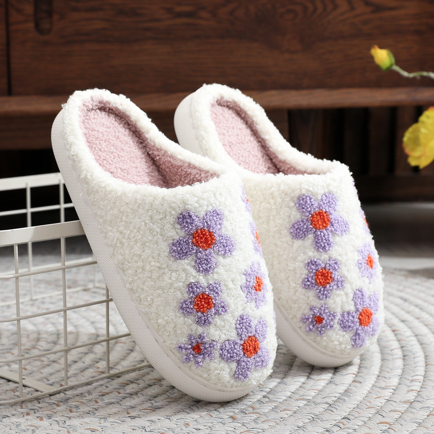 Picture of Ins Korean version of purple lilac embroidered cotton slippers autumn and winter indoor wool slippers cross-border for TEMU explosions