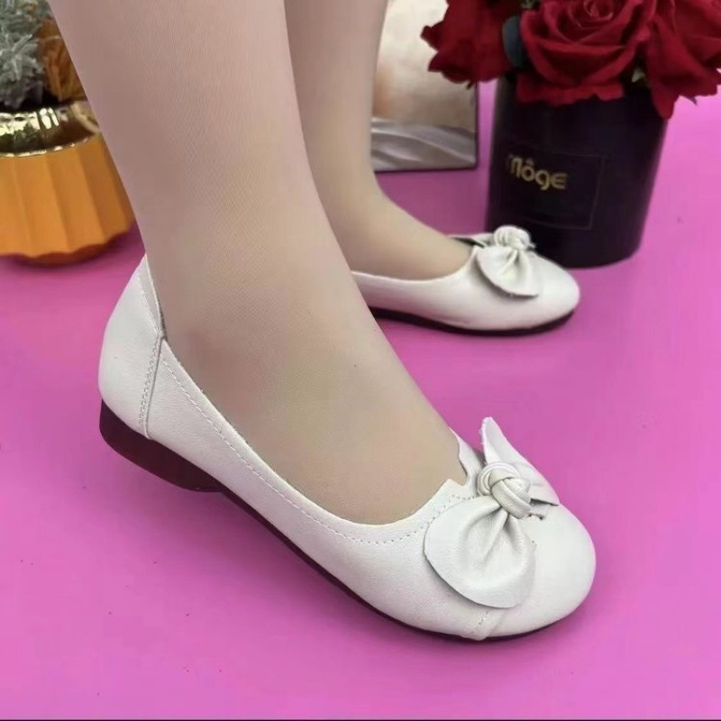 Picture of Foreign trade cross-border soft-soled beanie shoes, new spring and autumn mother shoes, one kick of cow tendon sole, round toe flat pumps