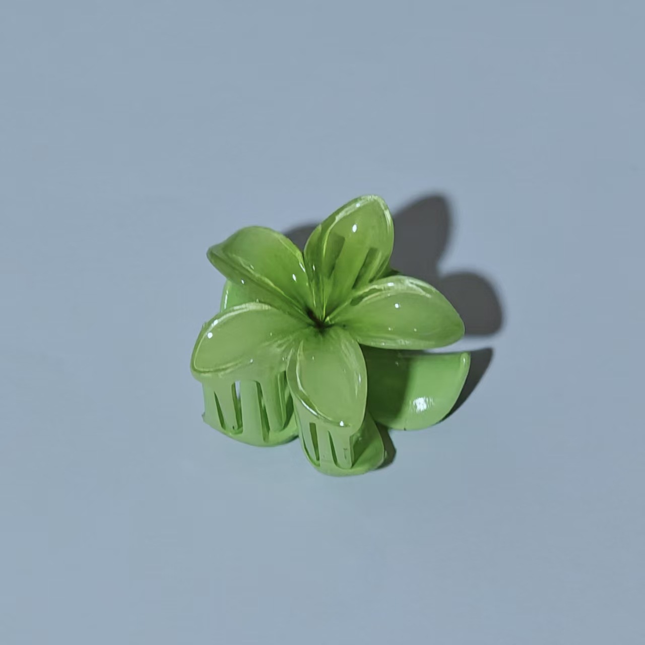 Picture of Cross-border egg flower clip large high-grade gradient Flower hairpin back head updo ponytail shark clip headdress
