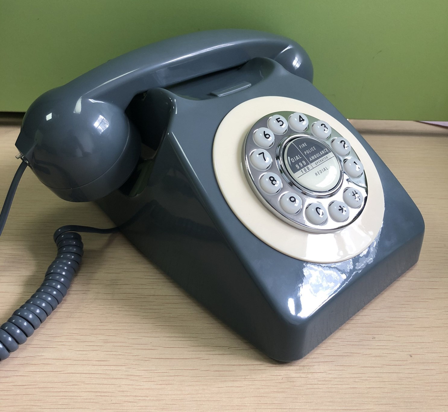 SOURCE manufacturer retro telephone landline turntable telephone button dialing hotel telephone cross-border in stock meiyunsheng