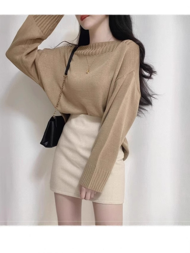 High-Waisted A-Line Short Skirt, Hip-Hugging and Tight-Fitting 150cm Tall Woolen Autumn Skirt, Feminine One-Step Skirt, Small XS for Short People