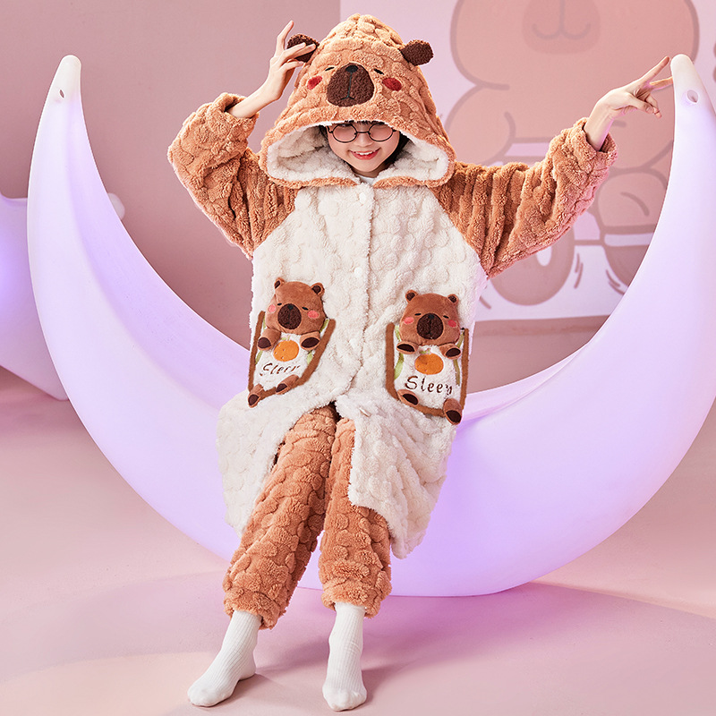 Girls' Pajamas Autumn and Winter Nightgown Capibala Thickened 2024 New Children's Bathrobe Long Little Girl's Home Clothes