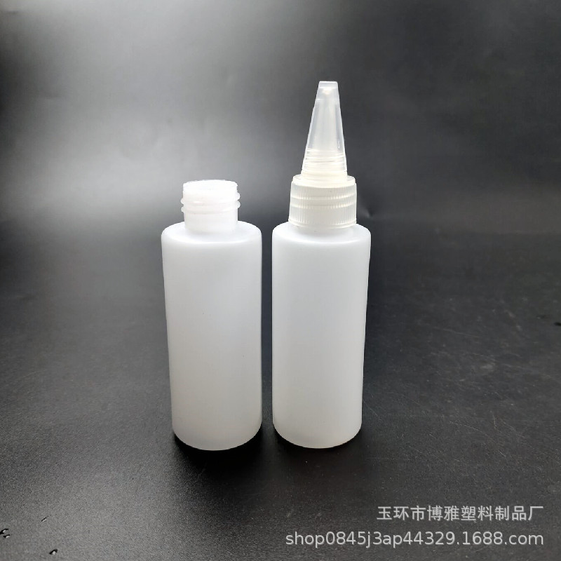 120ml60ml flat shoulder cylindrical plastic bottle pe spray bottle beauty small watering can plastic bottle wholesale plastic bottle