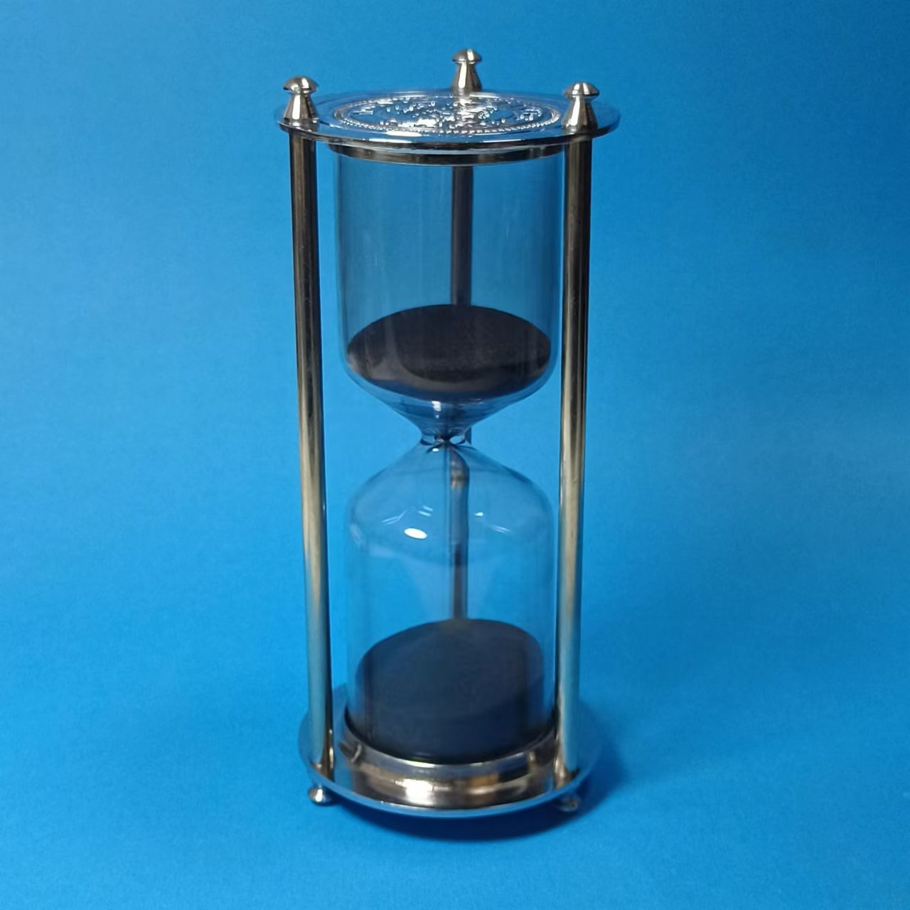 Picture of Vintage Metal Hourglass 1917 Crown Glass Hourglass Timer Gift Ornaments Home Decoration Gift Crafts