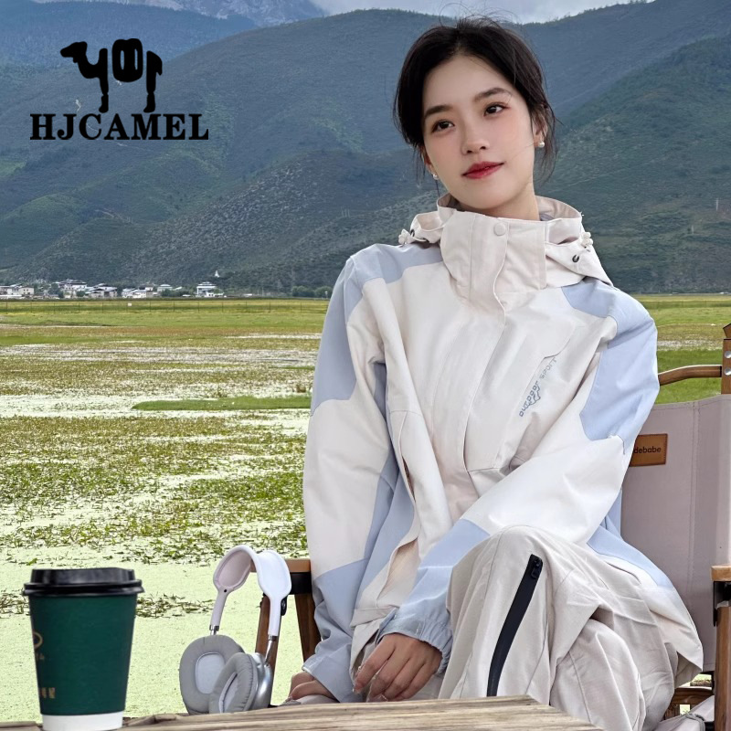 Camel HJCAMEL Outdoor Jacket Women's Three-in-One Small Jacket Windproof and Waterproof Mountaineering Suit for Autumn and Winter