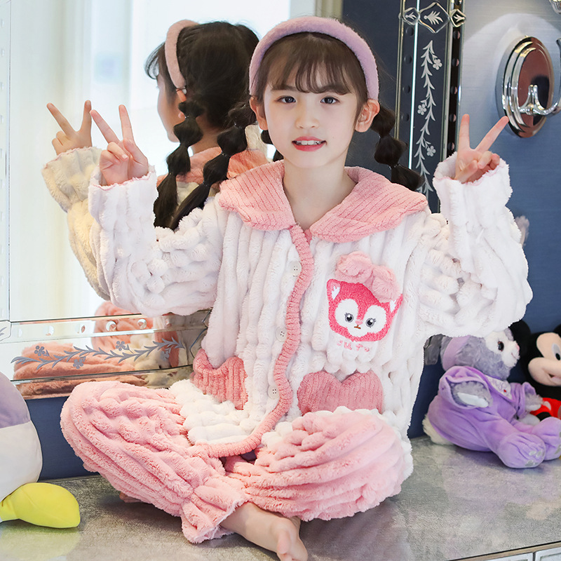 Picture of Children's Pajamas Flannel Autumn and Winter Girls' Coral Fleece Thickened Warm Style Middle and Large Children's Girls' Home Clothes suit