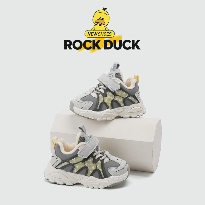 Picture of Children's cotton shoes 2025 winter boys' non-slip platform daddy shoes fashionable fleece girls' two-cotton sneakers lightweight