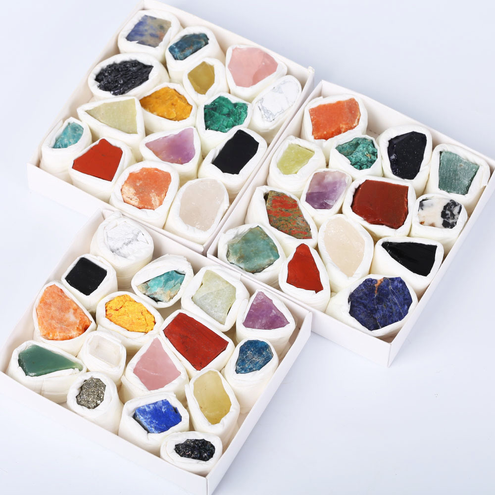 Picture of Wholesale cross-border Amazon hot crystal stone ore specimen box crystal crafts ornaments mineral specimens