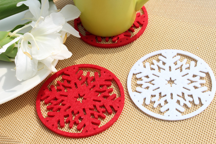 Picture of In Stock [Chuangdaka] Christmas Snowflake Cup Mat Insulation Mat Christmas Decorations Christmas Supplies 77 Fabric