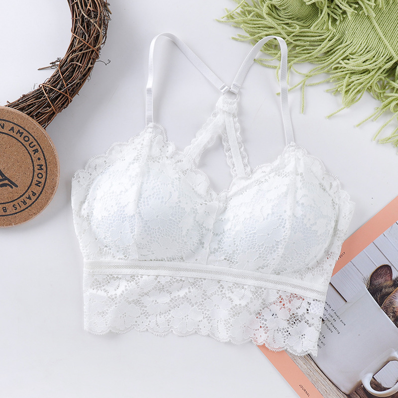 Picture of Summer Women's New Style Beautiful Back Wrapped Chest Lace Sling Tube Top with Chest Pad Base Anti-Glow Thin Girl Vest
