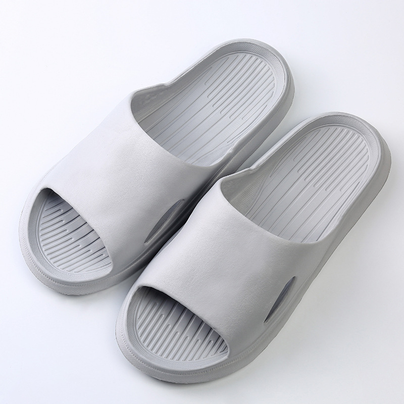 Picture of Summer Indoor Home Slippers Bathroom Bath Non-Slip Slippers Women's Soft Bottom Home Couple Home Slippers Eva