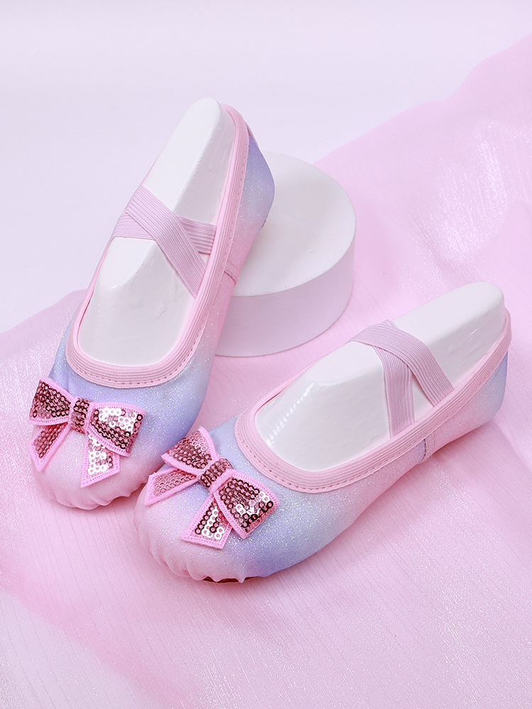 Picture of Girls' dance shoes soft-soled exercise shoes Children's Ballet Shoes Baby dancing shoes cute stage performance cat claw shoes