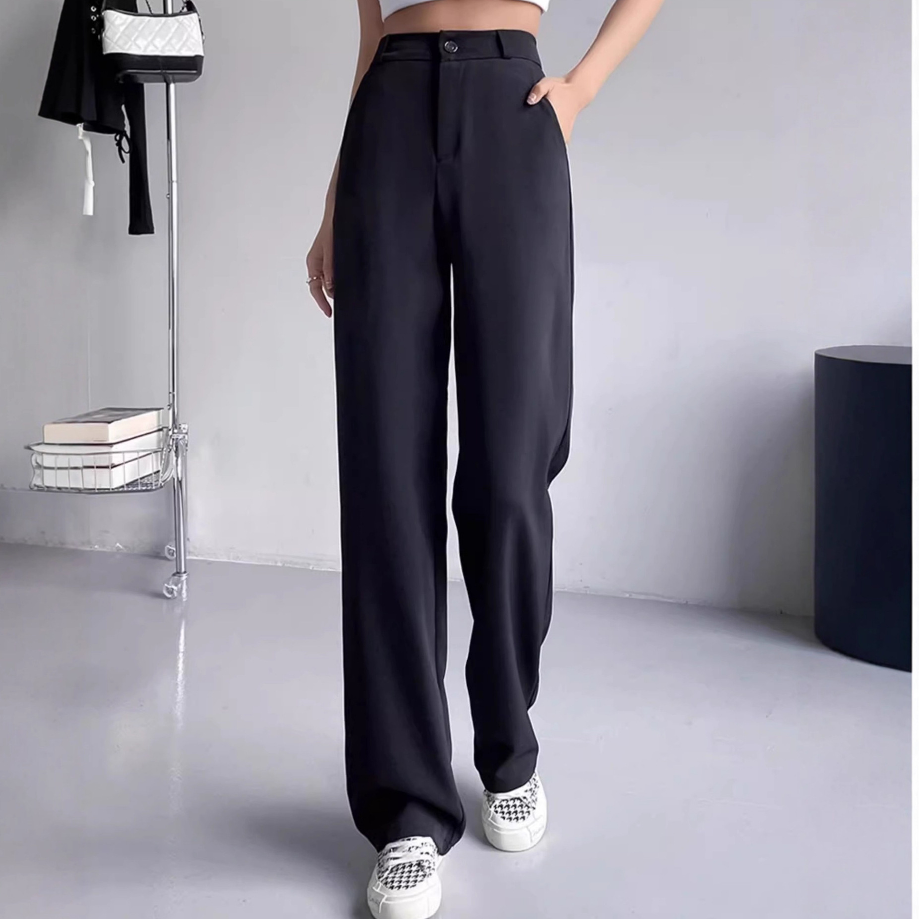 Suit pants, women's straight-leg pants, wide leg drape, new version of high-waisted narrow 2025, small black autumn middle east