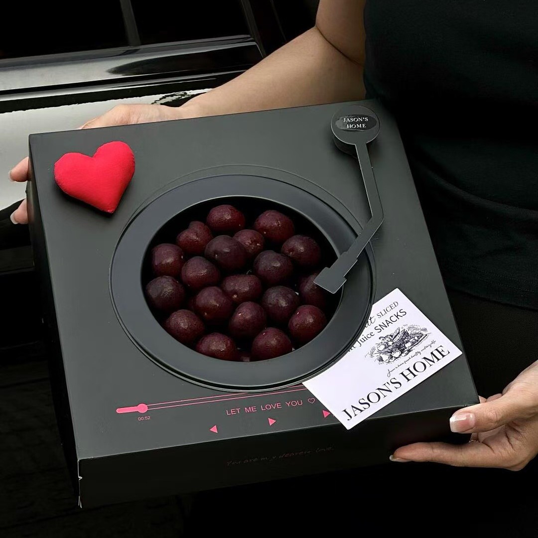 Picture of Chinese Valentine's Day Gramophone Flower Box Creative Record Cd Box Strawberry Cherry Floral Fruit Gift Box Empty Box