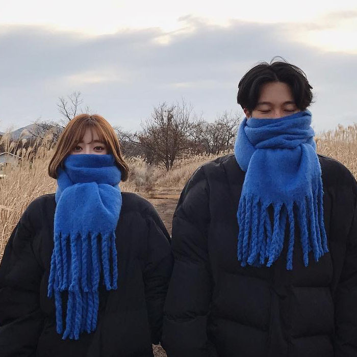 South Korea's Dongdaemun Klein Blue Pure Color Thick Tassel Scarf Winter Imitation Cashmere Thickeneded Warm Large Shawl for Men and Women