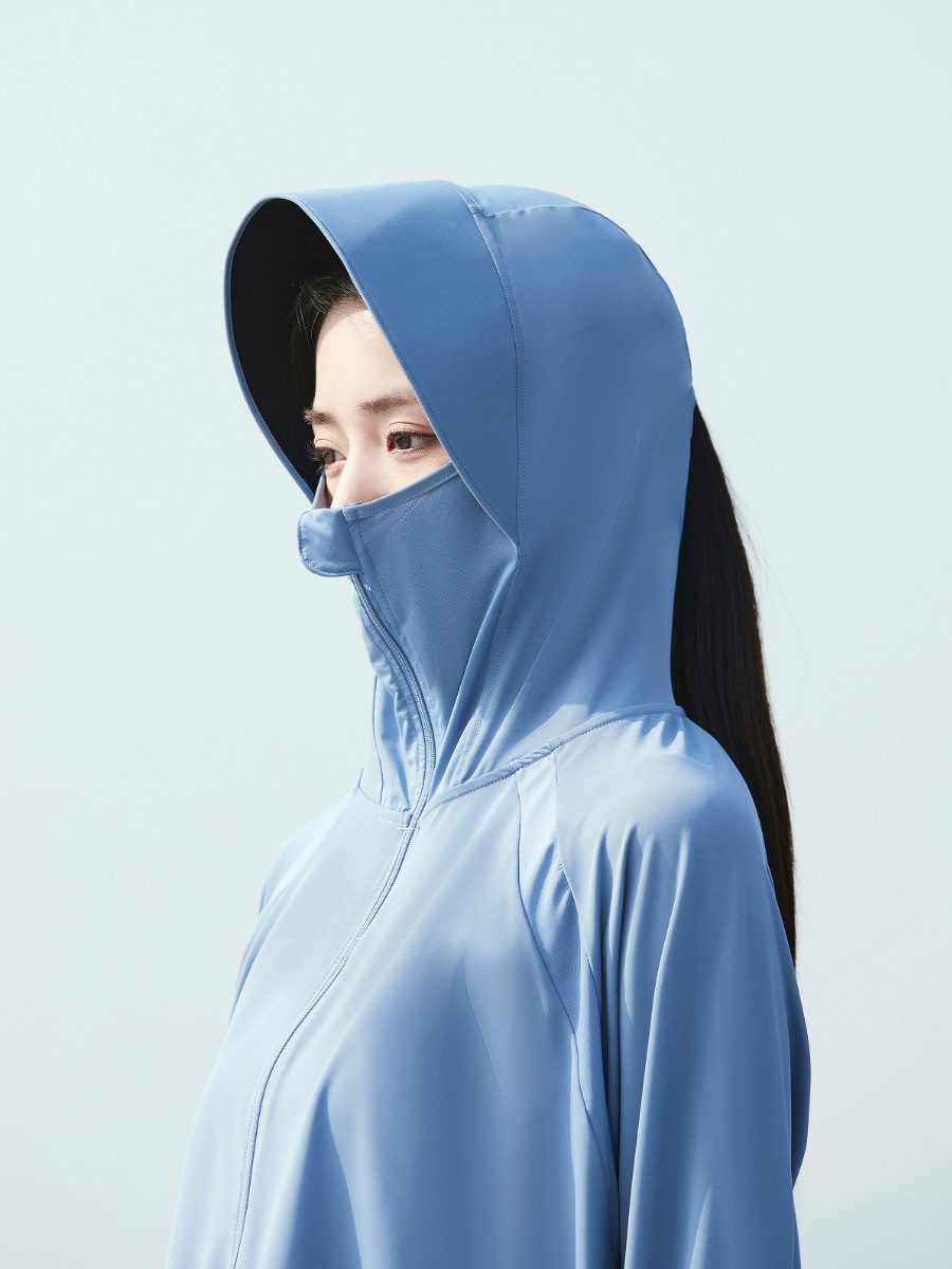 Picture of 2025 New Black Glue Brim Sun Protection Clothing Women's Ice Silk Hooded Breathable Jacket Anti-Uv Sun Protection Clothing Wholesale