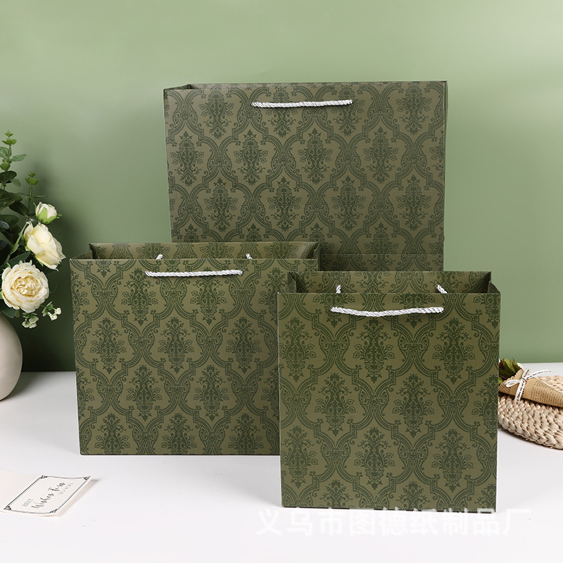 Spot Retro Green Handbag Simple Creative Handbag Large Thickened White Card Gift Bag Accompanied Gift Bag