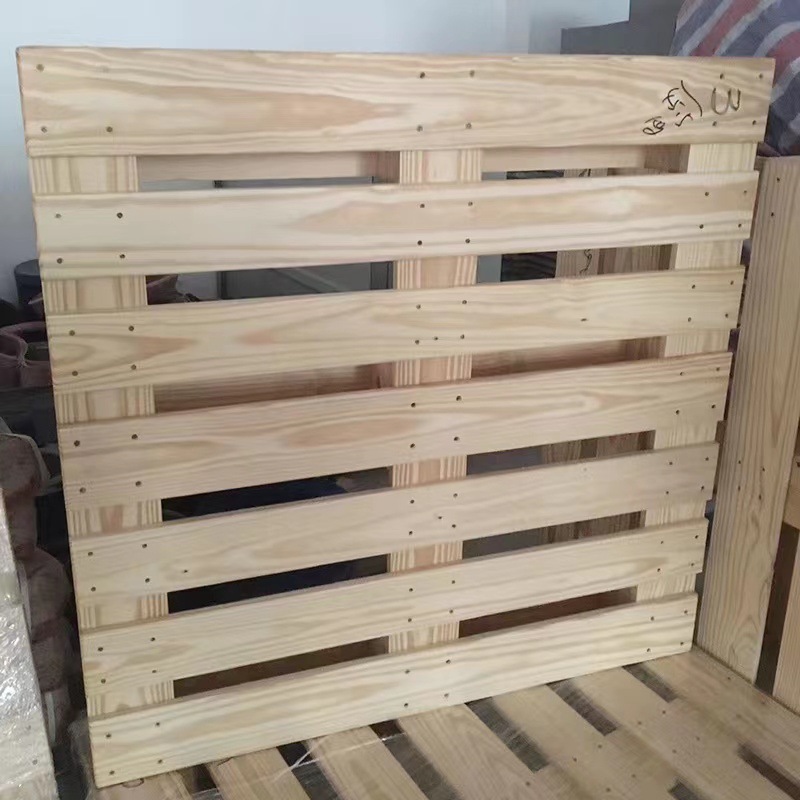 Picture of Two-Sided Solid Wood Pallet, Wood Composite Board, Multi-Layer Board, Fumigation-Free Wood Pallet, Wood Pallet, Moisture-Proof Board Manufacturer