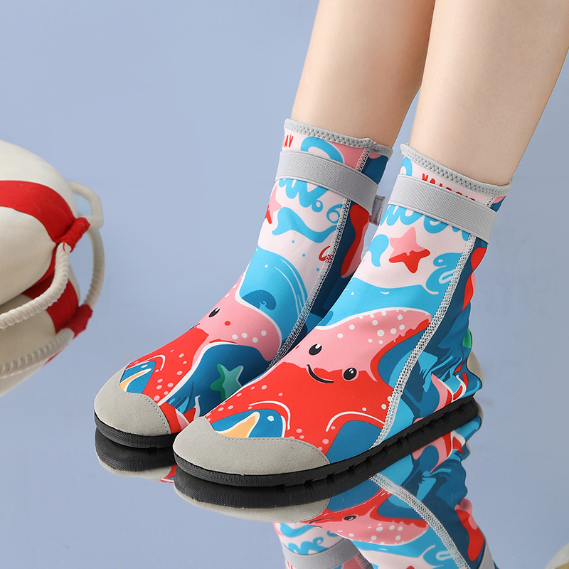 Picture of Children's Beach Shoes and Socks Diving Snorkeling Swimming Wading Shoes Adult Seaside Shoes and Socks Water Park Shoes