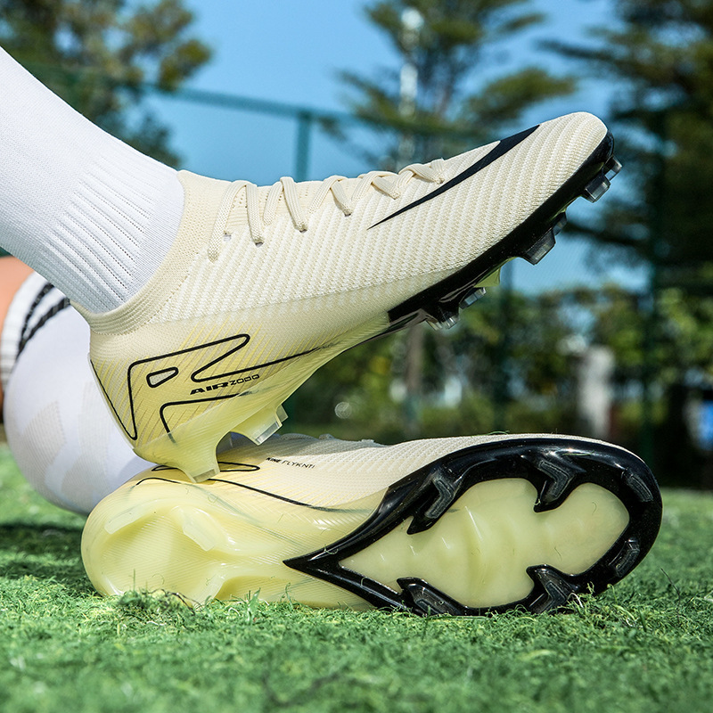 Cross-border seamless flying woven football shoes for men and women low-help young students ag spike children's training sneaker wholesale
