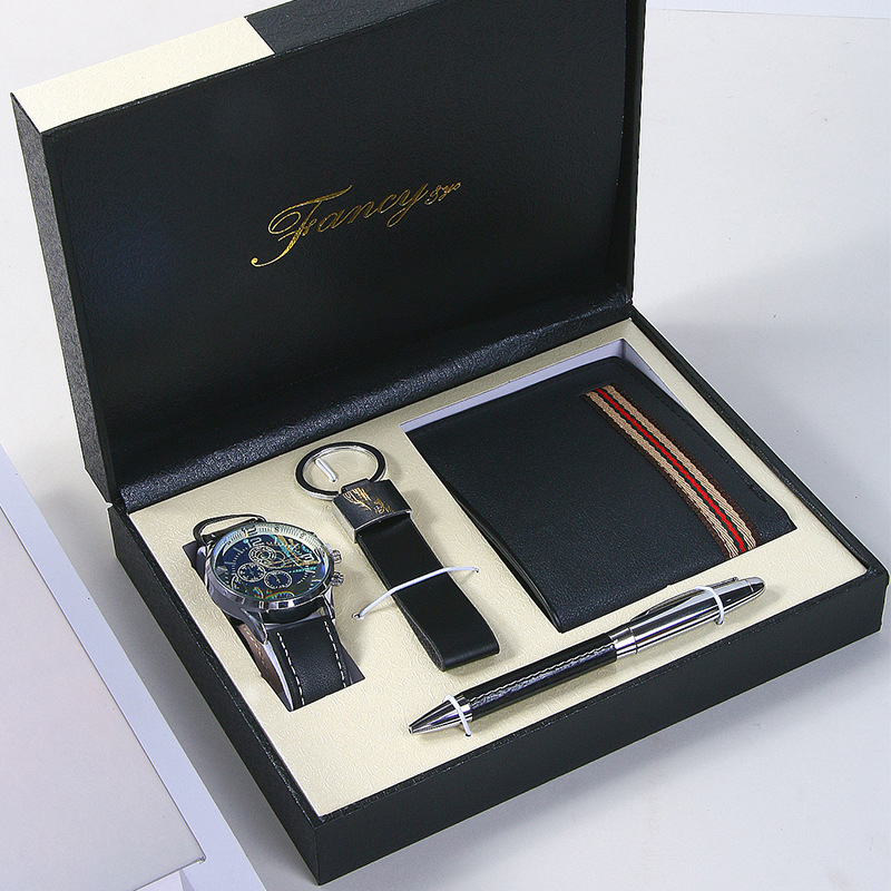 Picture of Cross-border Gift Valentine's Day Gift Set Wallet Keychain Pen Creative Practical Men's Accompanying Gift Business suit