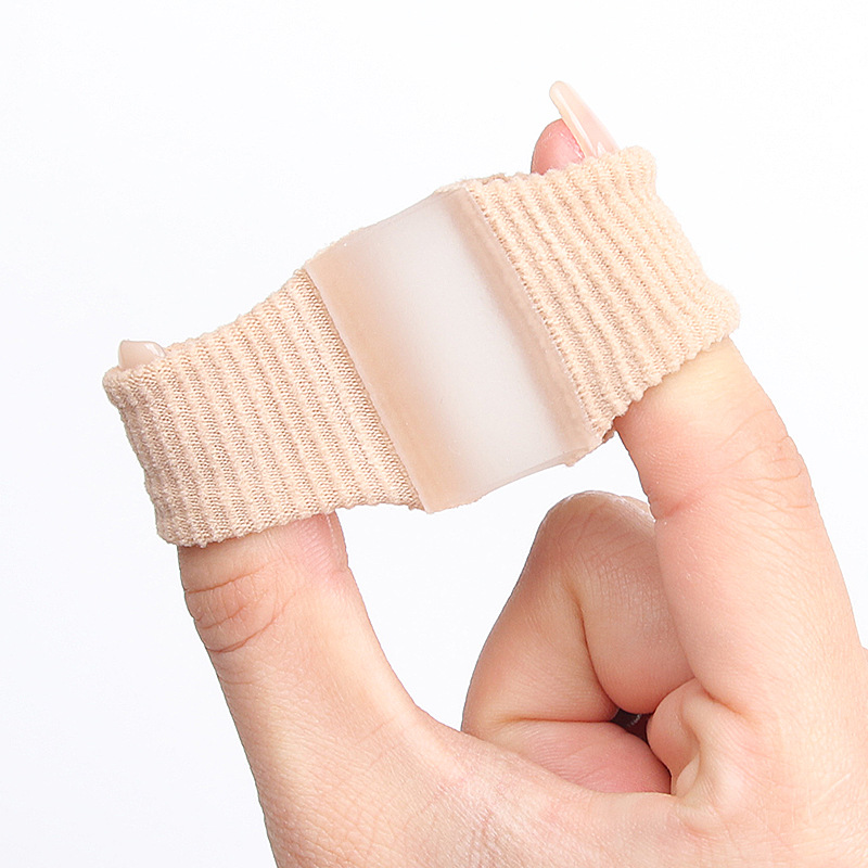 Picture of Toe splitting device thumb valgus big foot bone overlapping toe separator men's and women's fiber double hole toe set orthosis