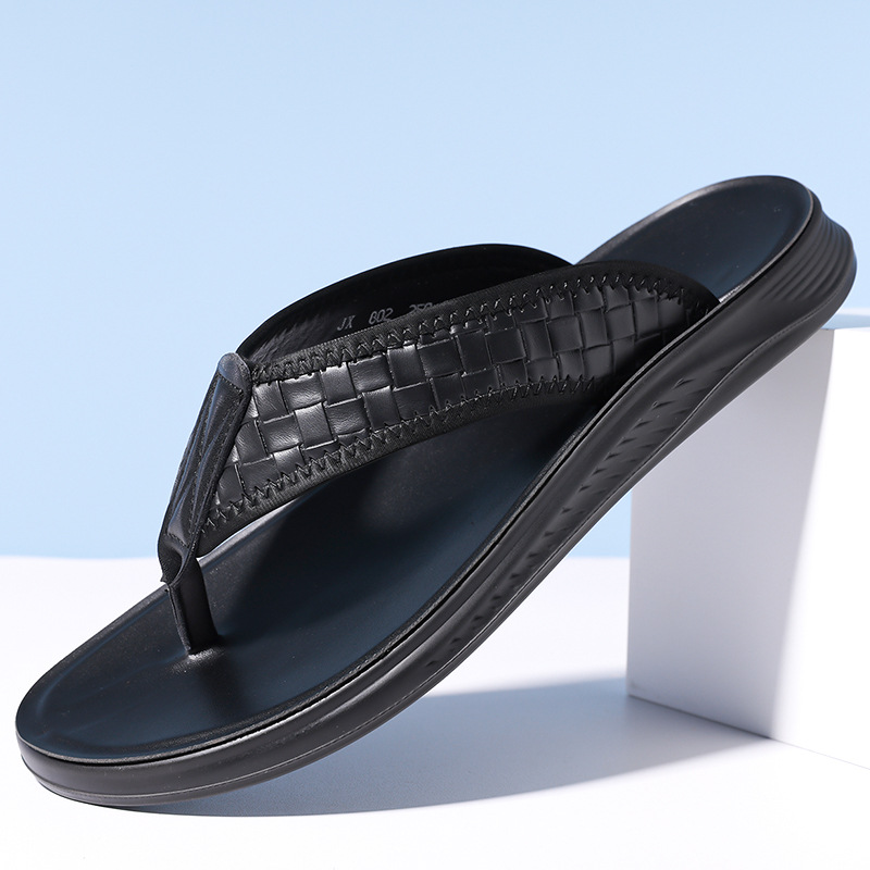 Foreign Trade Cross-Border Flip-Flops Men's New Summer Slippers for Outdoor Wear Beach Non-Slip Flip-Flops Men's 802